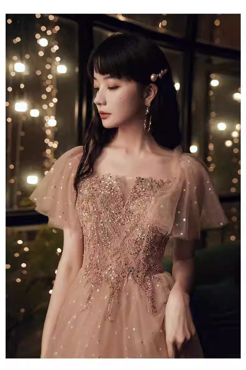 Gray Evening Dress for Women 2024 New High-End Banquet Fairy Temperament Birthday Vocal Music Art Test Dress Light Luxury Minority