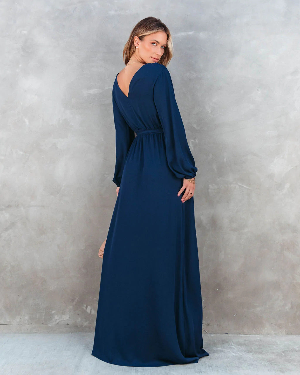 Long Dress Green Blue Long Sleeve European and American AliExpress Wish New Women's V-neck Long Sleeve Big Hem Long Dress H279