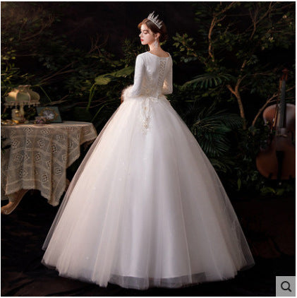 Wedding dress evening dress  bride gets married with flat V collar