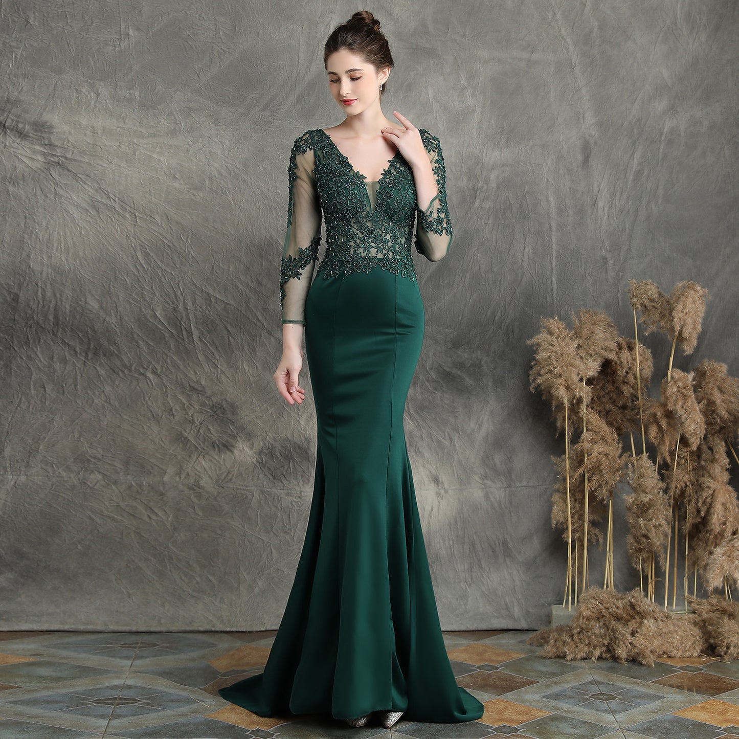 green dress Handmade Applique Beaded Toast Dress Bride Long Long Sleeve Appreciation Dinner Fishtail Skirt Wedding Evening Dress