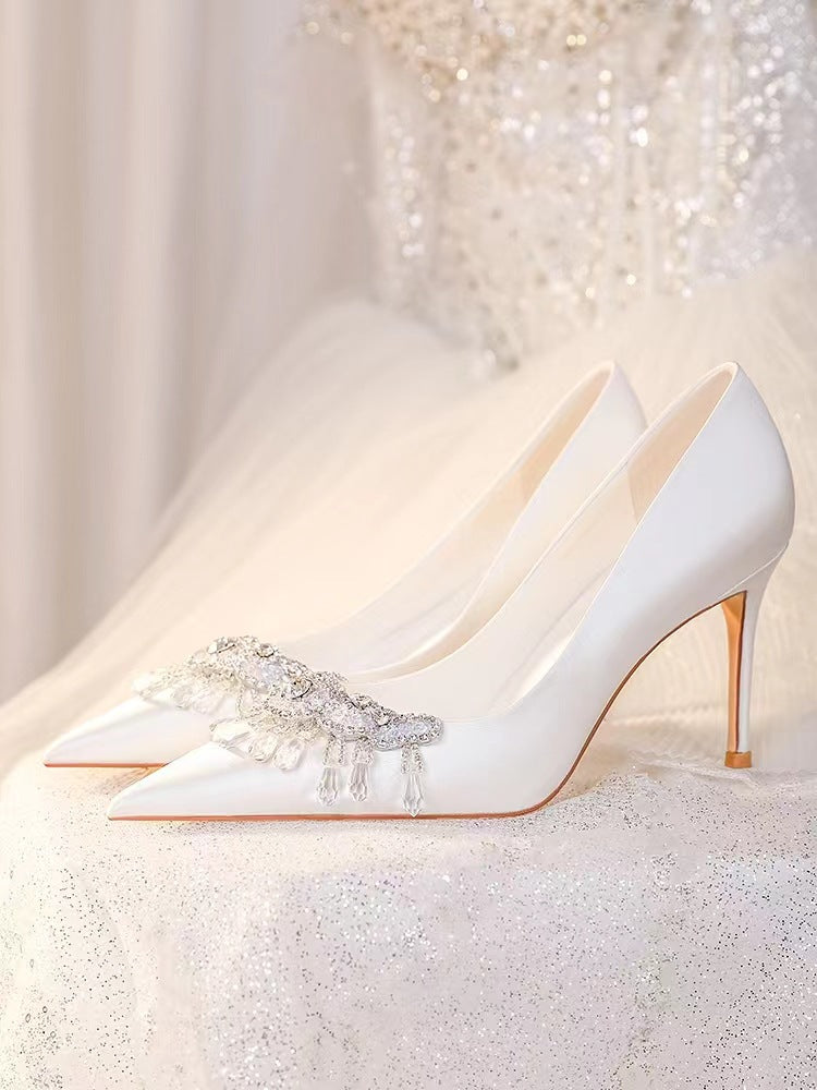 White Crystal Wedding Shoes Women's 2022 New French Style Bridal Shoes Advanced Xiuhe Wedding Dress Stiletto Heel Not Tired High Heels Cinderella Heels H998