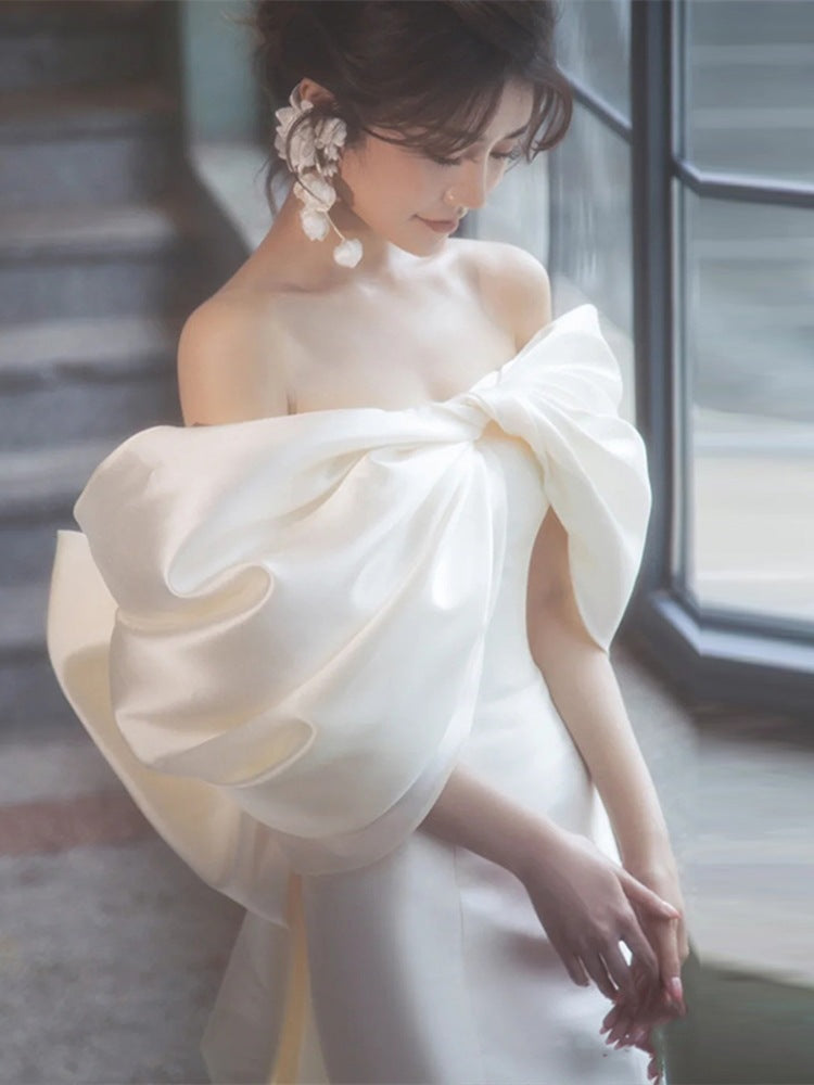 Wedding Dress Satin off-Shoulder Light Wedding Dress Bridal Sense Temperamental Fairy Fishtail Skirt H887