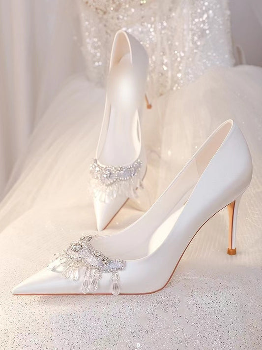 White Crystal Wedding Shoes Women's 2022 New French Style Bridal Shoes Advanced Xiuhe Wedding Dress Stiletto Heel Not Tired High Heels Cinderella Heels H998