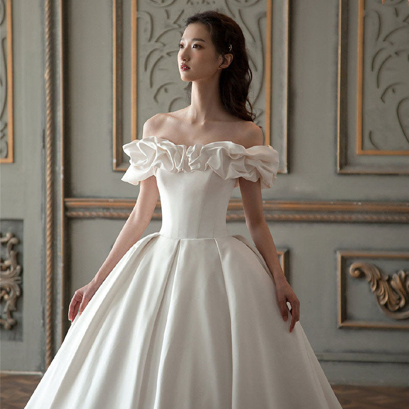 off shoulder  Wedding Dress New Bridal off-Shoulder Forged Surface Simple Elegant Super Fairy Mori Style Dream Trailing Wedding Dress H2246