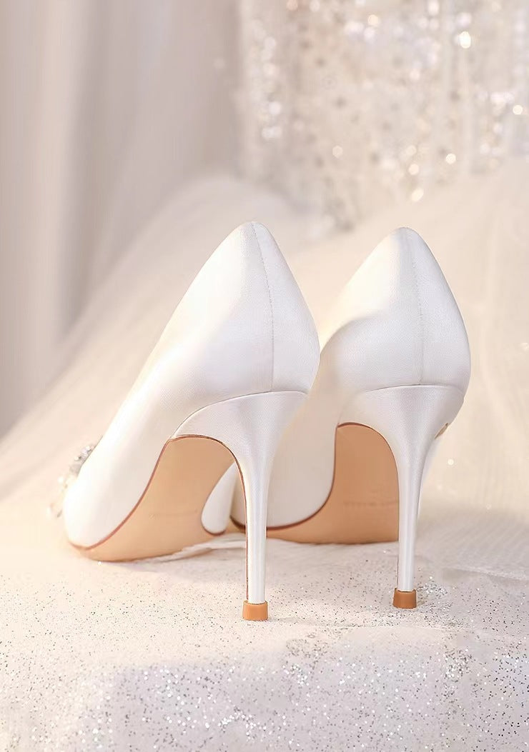 White Crystal Wedding Shoes Women's 2022 New French Style Bridal Shoes Advanced Xiuhe Wedding Dress Stiletto Heel Not Tired High Heels Cinderella Heels H998