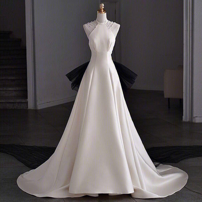 White Evening Dress High-End Affordable Luxury Niche High-Grade Halter Light Wedding Dress Trailing Satin Elegant Luxury Annual Meeting H788