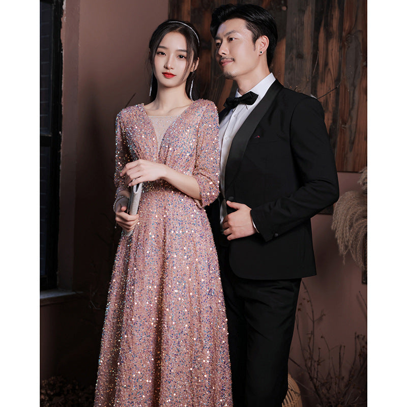 Glitter evening dress female 2022 new banquet temperament celebrity long v-neck annual meeting host dress female