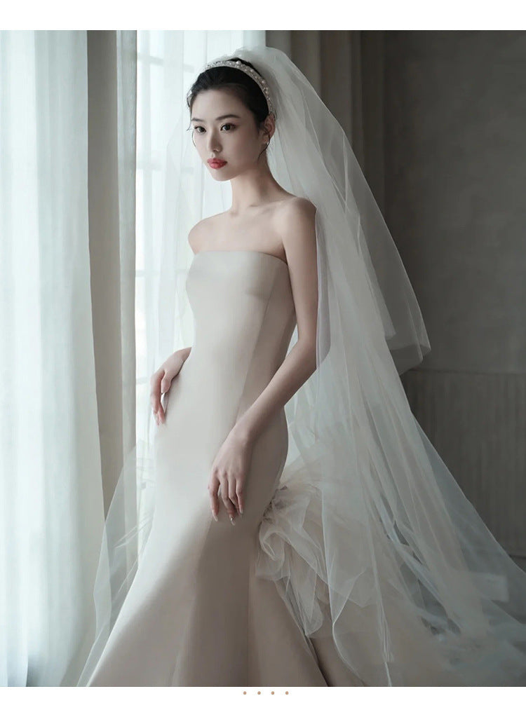 Satin fish tail wedding dress wedding dress Korean simple wipe chest trim out drag tail quality welcome yarn