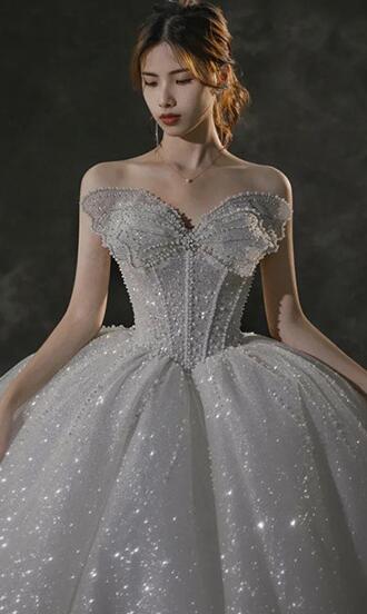 Wedding dress 2022 New Bride French main gauze star big drag tail one shoulder butterfly court style strapless wedding dress