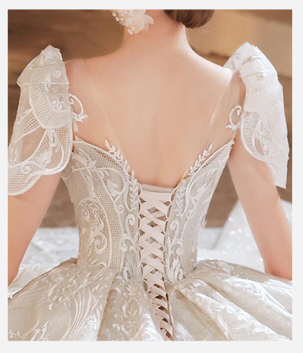 Wedding dress 2022 new summer French palace wind drag tail luxury senior temperament show thin