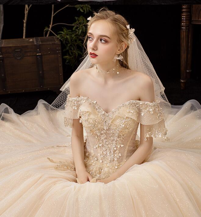 Wedding dress the bride trailing OFF shoulder's super fairy dream