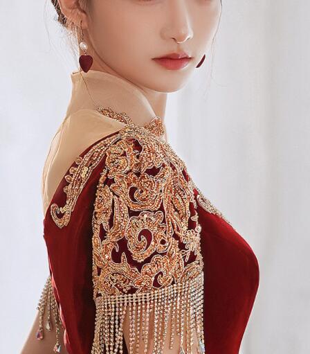 Chinese style cheongsam dress wedding dress wine red dress toasting dress Bride 2022 New Hepburn style red Heavy Industry engagement dress Bride toast dinner