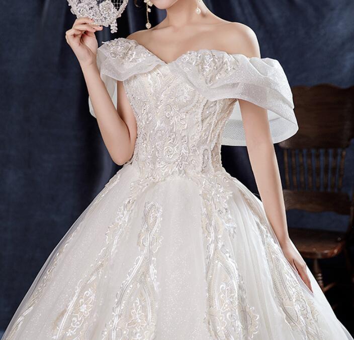 off shoulder dress Wedding dress French light wedding dress 2022 new temperament one shoulder bride Sen super fairy dream heavy industry wedding dress