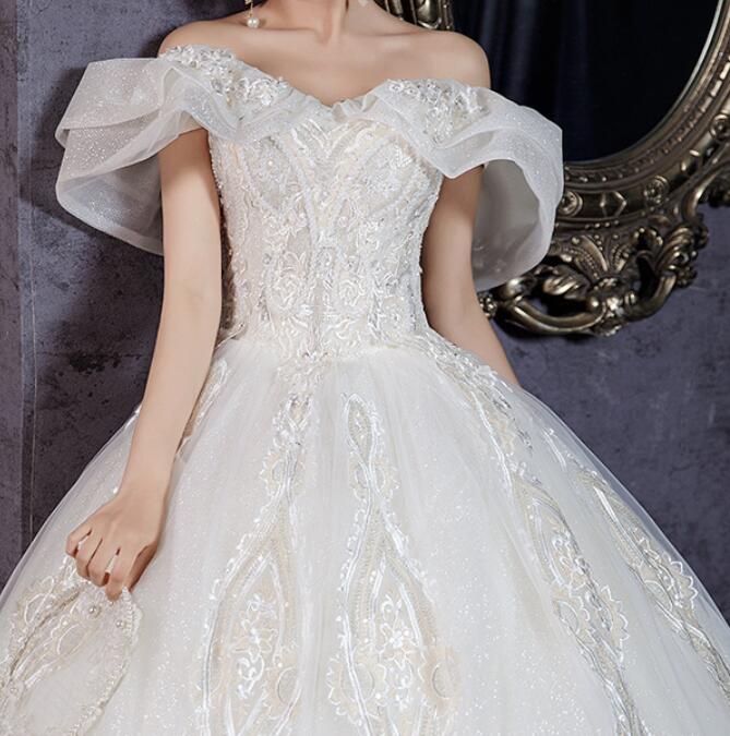 off shoulder dress Wedding dress French light wedding dress 2022 new temperament one shoulder bride Sen super fairy dream heavy industry wedding dress