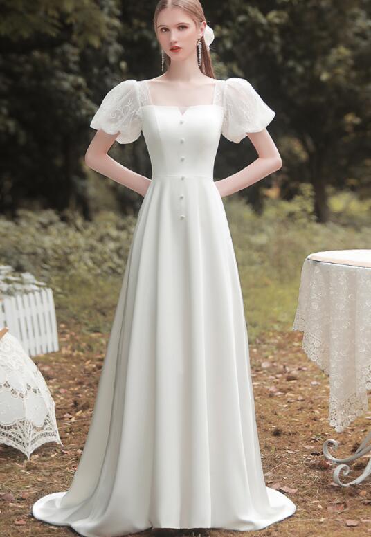 French Light Wedding Dress 2022 New satin simple license registration white little dress