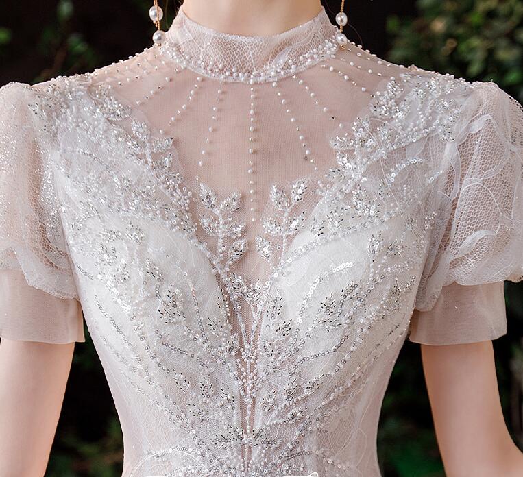 Lace fairy dress princess dress French wedding dress 2022 spring new bride main yarn heavy atmosphere palace princess wind drag wedding dress