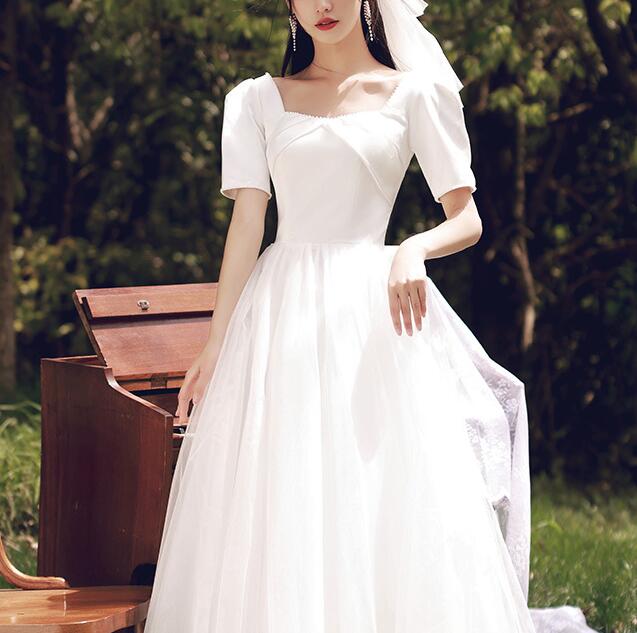 French Light wedding Dress 2022 new satin license registration daily simple simple little dress out