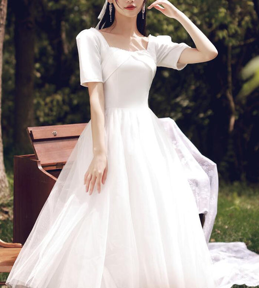 French Light wedding Dress 2022 new satin license registration daily simple simple little dress out