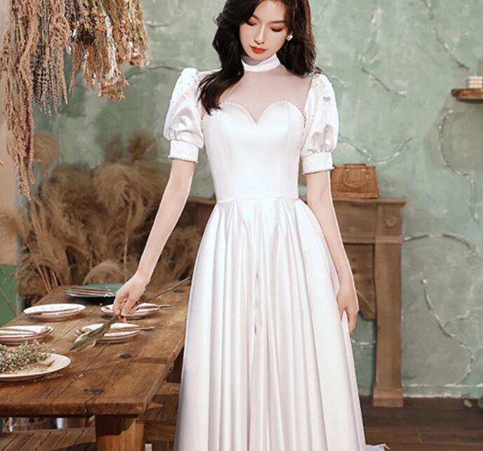 White evening dress 2022 New elegant temperament French socialite engagement party dignified female annual dress spring and summer