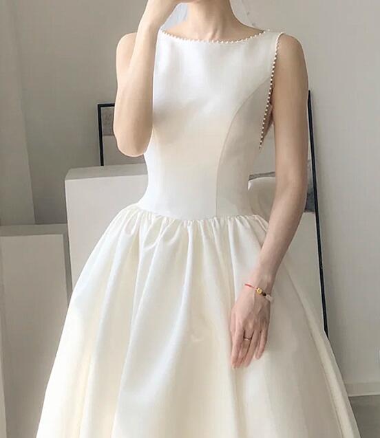 Simple satin light wedding dress 2022 new ladies banquet party graduation trip shoot white slimming temperament evening dress