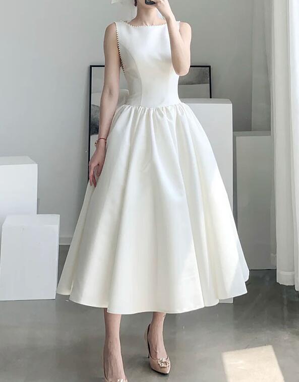 Simple satin light wedding dress 2022 new ladies banquet party graduation trip shoot white slimming temperament evening dress