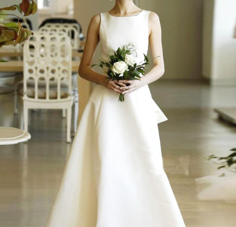 Wedding Dress 2022 The new bride simple princess dream one - word - shoulder satin sen go out gauze tour pat light wedding dress