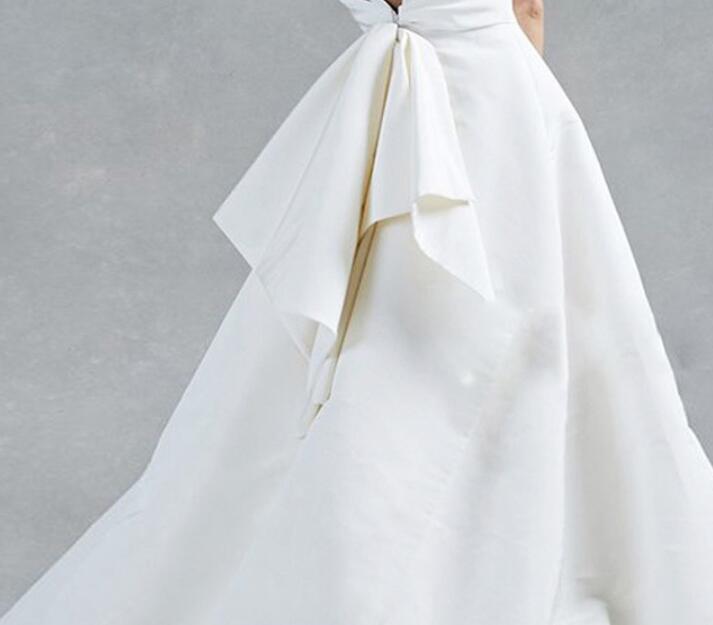 Wedding Dress 2022 The new bride simple princess dream one - word - shoulder satin sen go out gauze tour pat light wedding dress