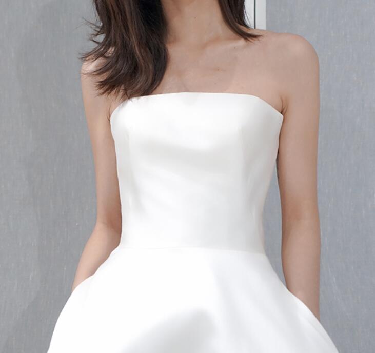 Simple 2022 spring Korean version of the new high waist strapless fantasy princess outdoor shooting wedding dress