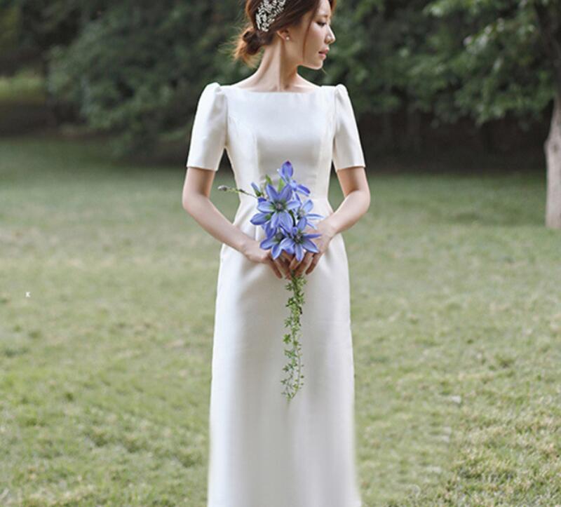 Light wedding dress Korean version 2022 new wedding square collar simple retro travel shoot dress women satin forest even-ground gauze