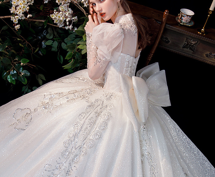 Wedding dress 2022 New spring bride palace style long sleeve French bubble sleeve heavy industry fairy wedding dress