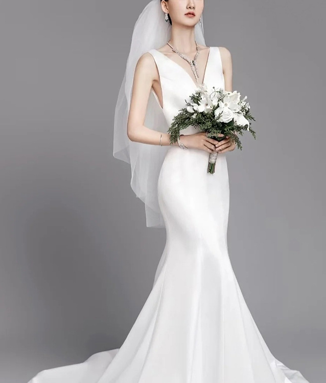 wedding dress bridal veil eveing dress satin dress V-neck satin Light wedding dress 2022 New bride quality Sen Super fairy out gauze French dream dress slimming