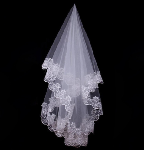 1.5m lace bridal veil with lengthened trailing bridal veil