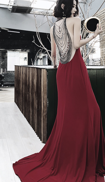 2022 European and American Internet star Douyin sexy backless fishtail bride toasting dress dinner evening dress red