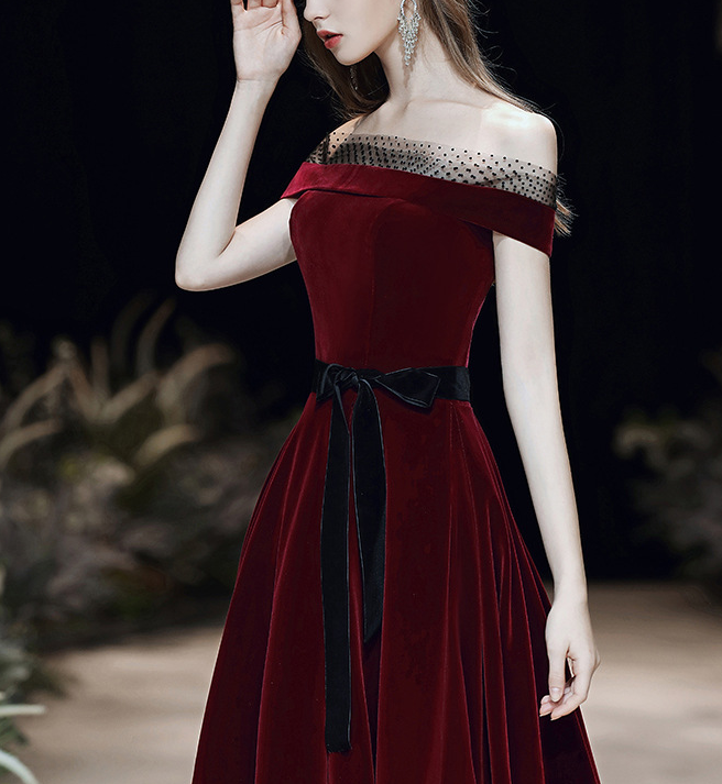 Wine red bride toast dress 2022 new European and American one shoulder spring and summer foreign trade evening dress skirt femininity