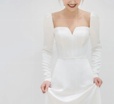 Simple light wedding dress 2022 Spring satin long sleeves Mori slim dress brides go out to shoot long light wedding dress