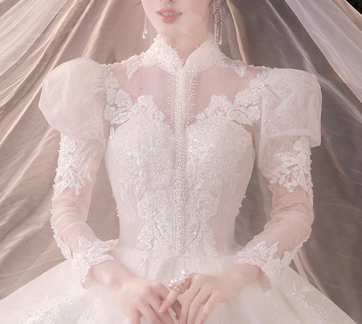 wedding dress evening dress French long sleeve wedding dress white party dress bride heavy dream temperament big tail court wind main yarn