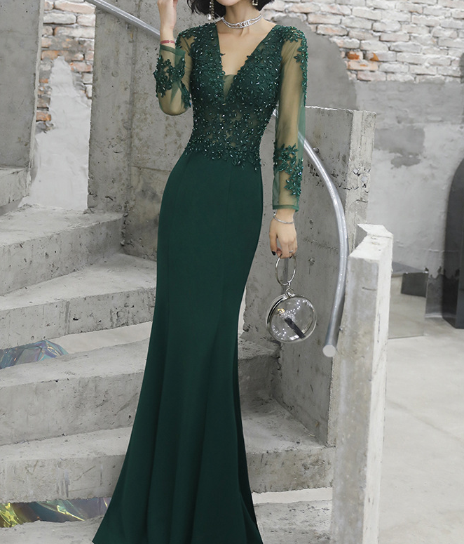 Lace Banquet evening dress Female dark green fishtail long sleeve Queen dress