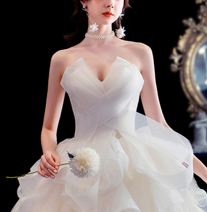 off shoulder dress wedding dress party dress New bride French temperament big tail starry sky sen is a dream dress supply