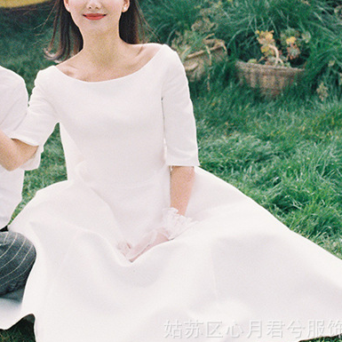 Light wedding dress short sleeve satin one shoulder simple 2021 new mori travel shoot MIDI brides wedding out yarn