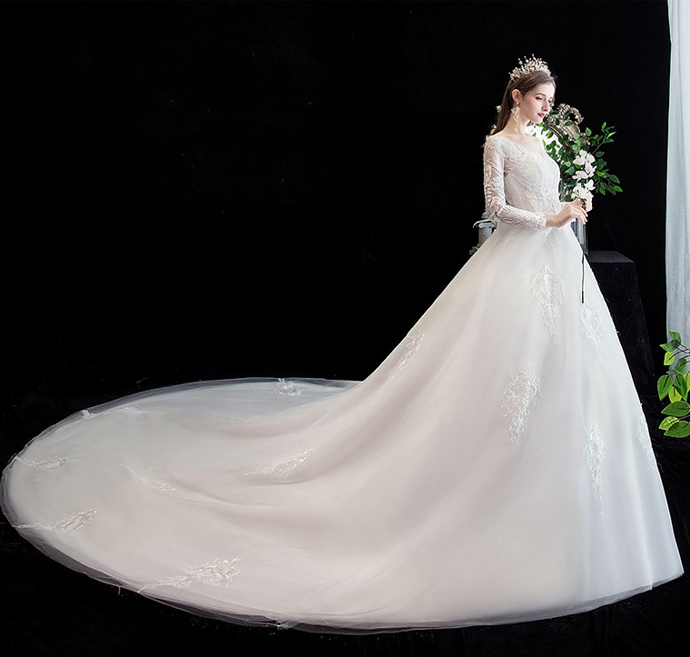 Main wedding dress 2022 new bride wedding dress long sleeves luxury big tail sen is super fairy dream princess