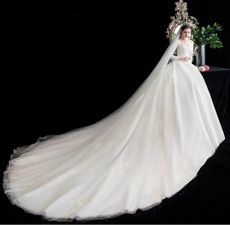 Main wedding dress 2022 new bride wedding dress long sleeves luxury big tail sen is super fairy dream princess