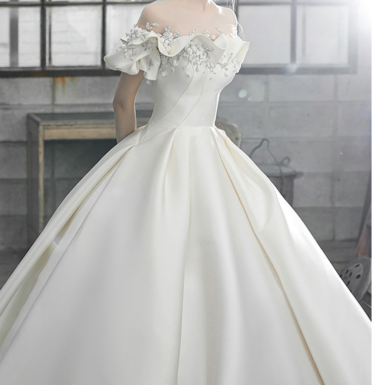 One word shoulder satin master wedding dress 2022 New bride premium tail French light simple retro small