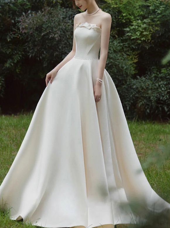 Strapless satin light wedding dress 2022 Bride's new high-quality texture out of gauze French simple welcome wedding dress