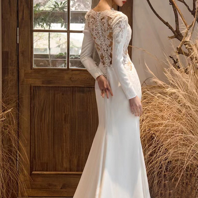 New summer satin satin lace long sleeve V-neck Fishtail Sen trade light wedding dress