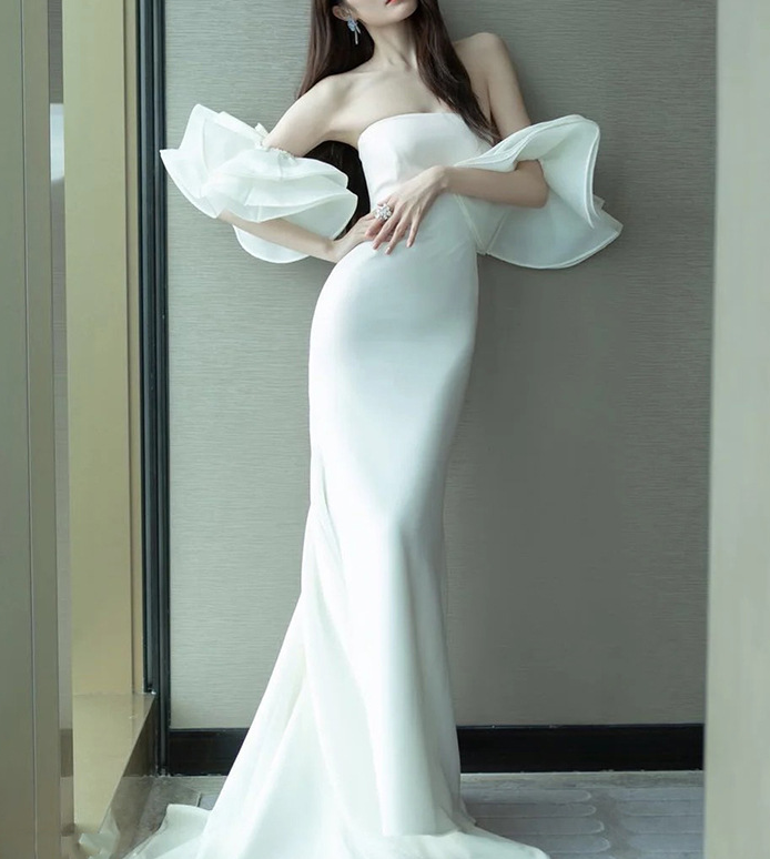 Fishtail wedding dress evening dress temperament thin white simple satin small tail lady supermodel with strapless dress dress female