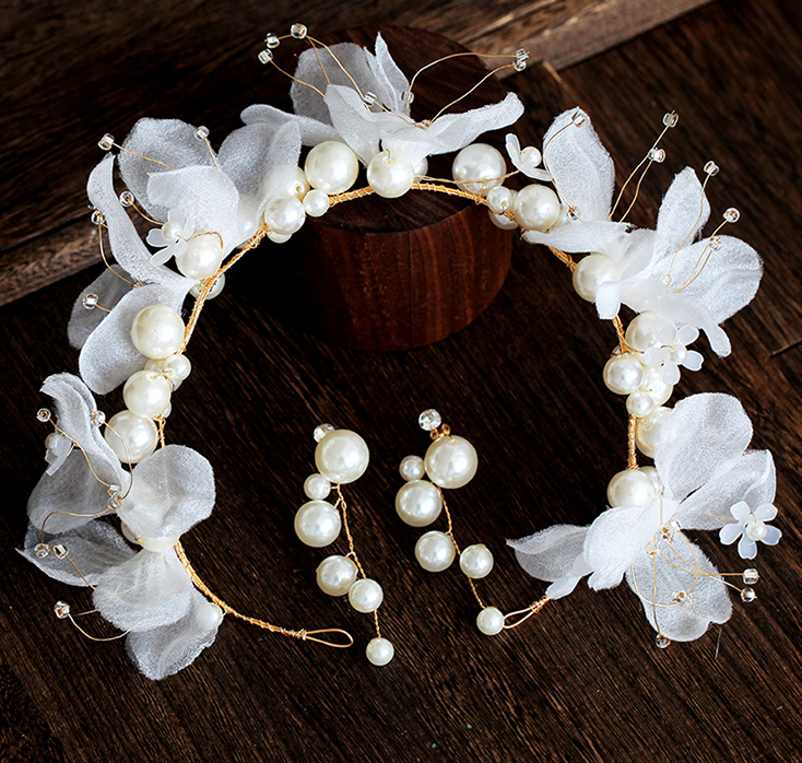 flower crown Bridal head accessories  pearl hair accessories