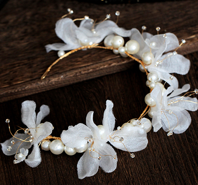 flower crown Bridal head accessories  pearl hair accessories