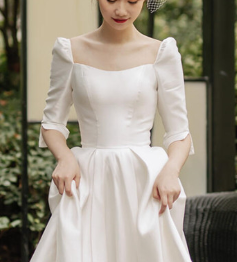 Satin wedding dress French light long sleeves simple 2022 new bride super fairy slim dress out wedding dress