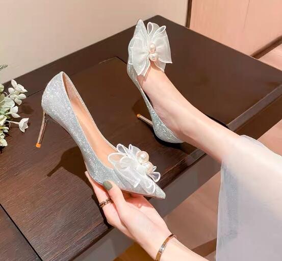 white wedding heels pearl bow heel wedding photos Fairy wind white wedding shoes Large size bridesmaid high single shoes lady