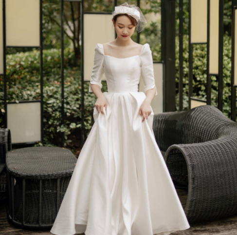 Satin wedding dress French light long sleeves simple 2022 new bride super fairy slim dress out wedding dress